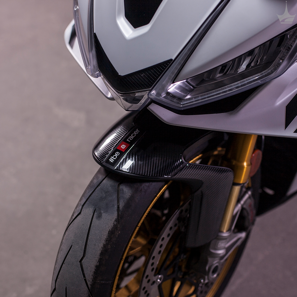 Grippatch Aprilia RSV4 (2024) ile Uyumlu Kaydırmaz 6D Karbon 14 Parça Tank Pad Seti GC46