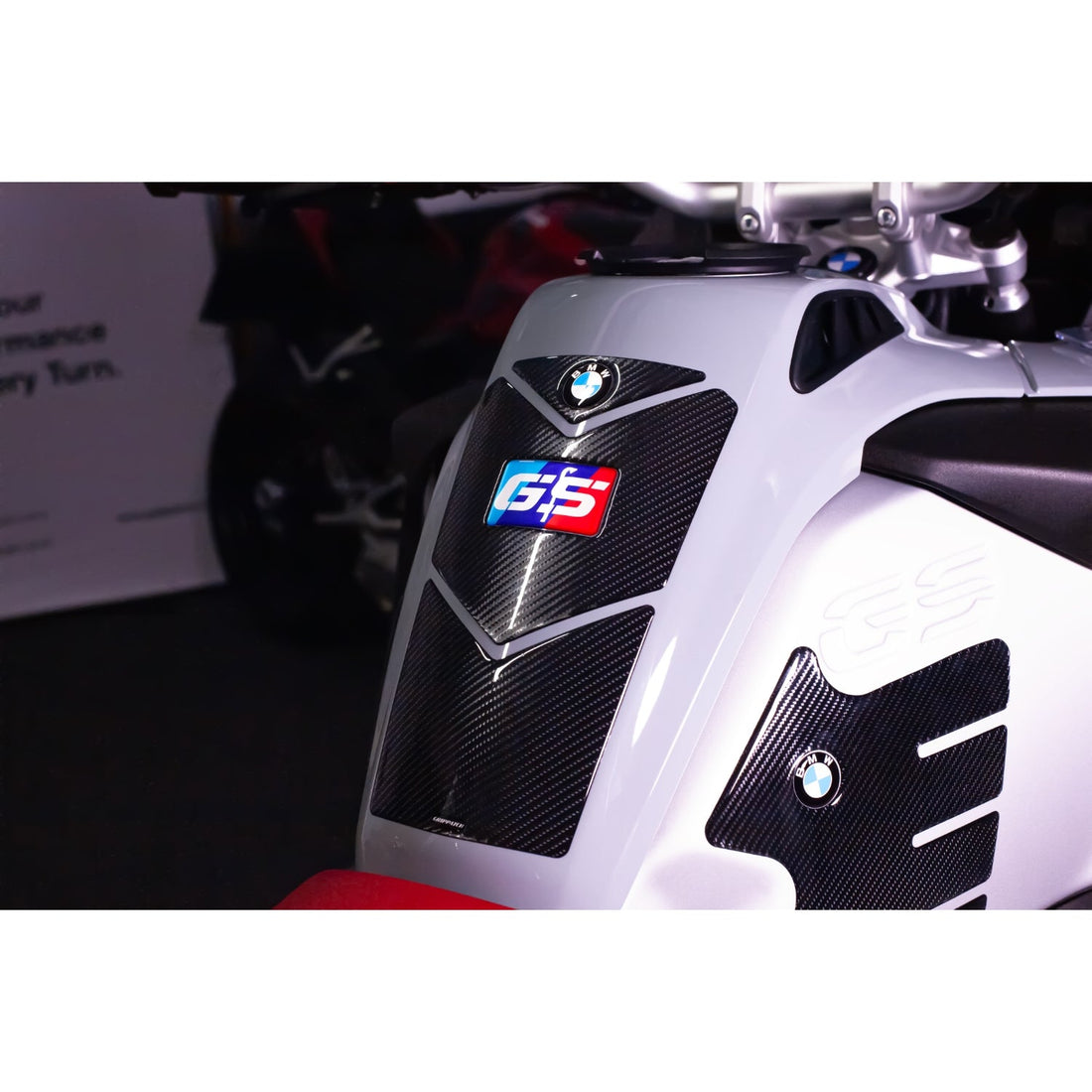 Grippatch BMW GS R1250 ADV (2021) ile Uyumlu Kaydırmaz 6D Karbon 9 Parça Tank Pad Seti GC32