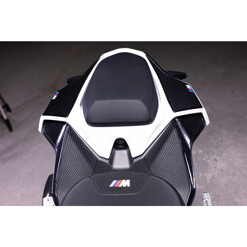 Grippatch BMW S1000RR (2023-2024) ile Uyumlu Kaydırmaz 6D Karbon 28 Parça Tank Pad Seti GC43