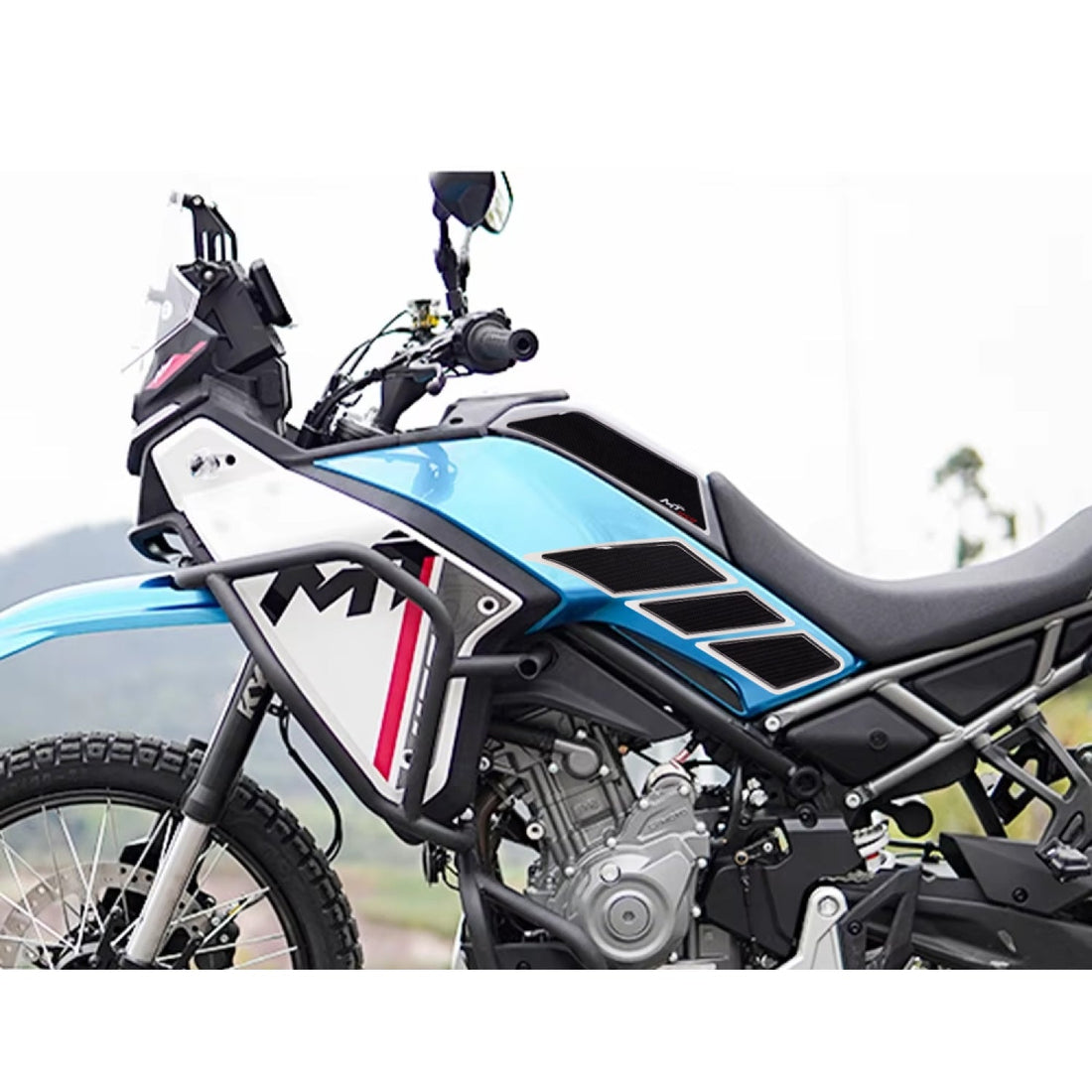 Grippatch CF Moto 450 MT ile Uyumlu Yan Depo Koruma Ultimate 6D Karbon Kaydırmaz Tank Pad GTC02-YK