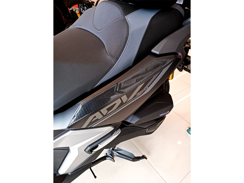 Grippatch Honda ADV350 (2024) ile Uyumlu Kaydırmaz 6D Karbon 28 Parça Tank Pad Seti GC29