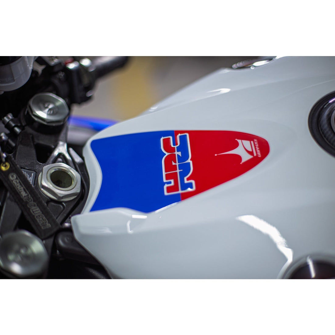 Grippatch Honda CBR1000RR (2014-2016) ile Uyumlu 13 Parça Renkli Tank Pad Seti GC97-1
