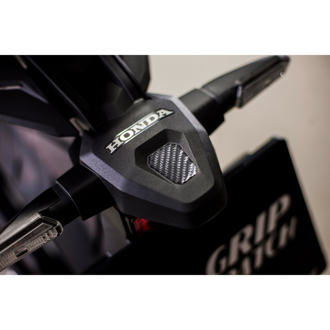 Grippatch Honda CBR650R (2025) ile Uyumlu Kaydırmaz 6D Karbon 47 Parça Tank Pad Seti GC41