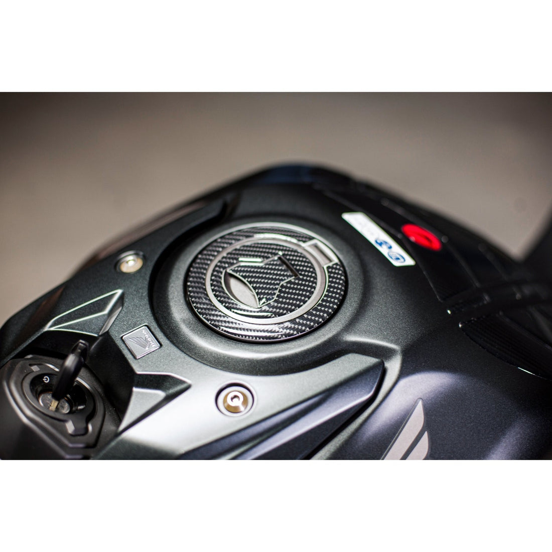 Grippatch Honda CBR650R (2025) ile Uyumlu Kaydırmaz 6D Karbon 47 Parça Tank Pad Seti GC41