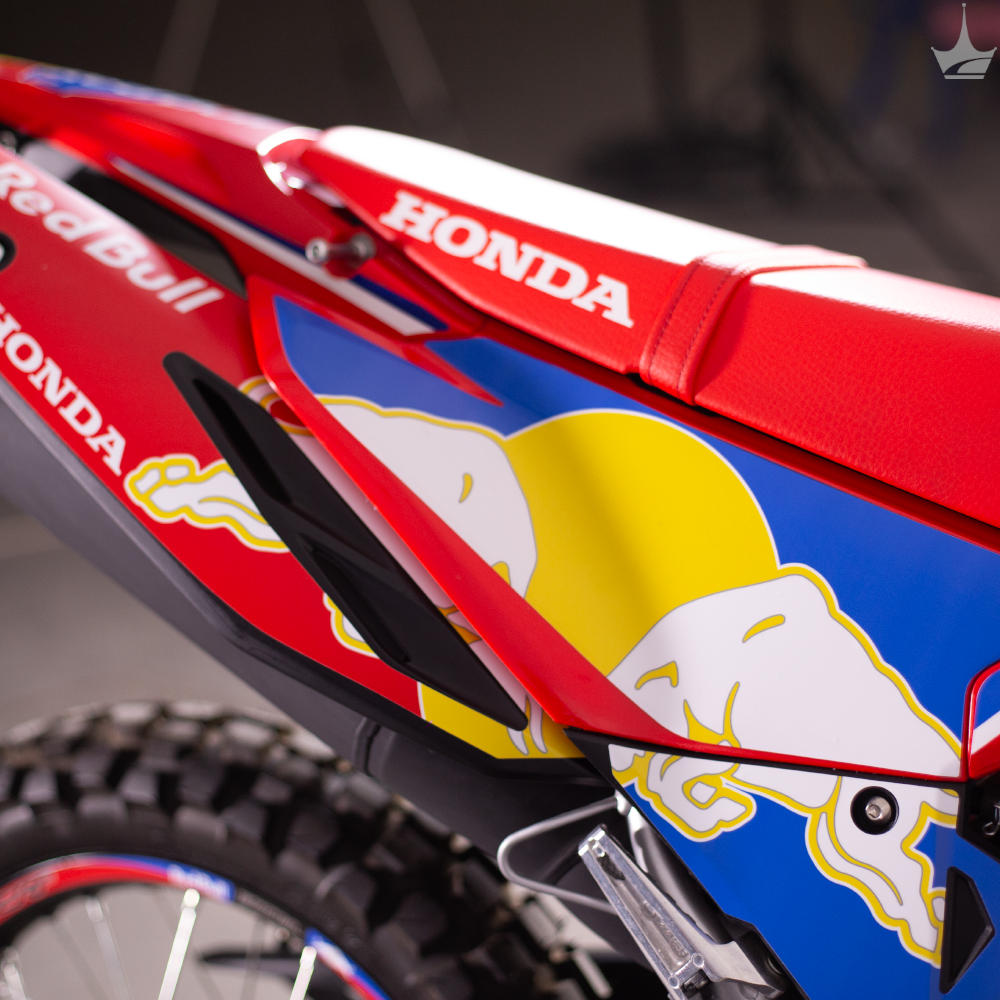 Grippatch Honda CRF250 (2025) ile Uyumlu Kaydırmaz 6D Karbon 14 Parça Tank Pad Seti GC76