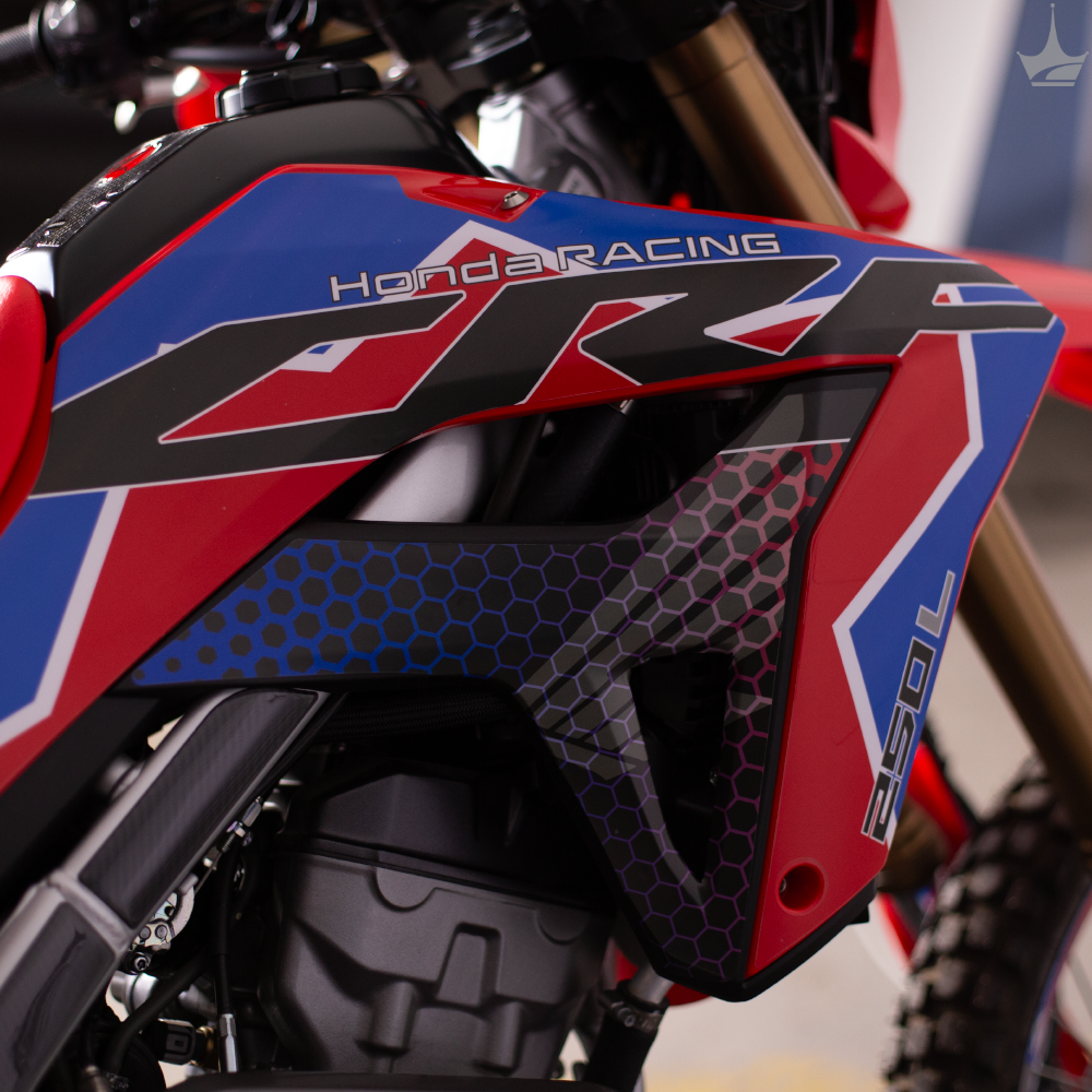 Grippatch Honda CRF250 (2025) ile Uyumlu Kaydırmaz 6D Karbon 14 Parça Tank Pad Seti GC76