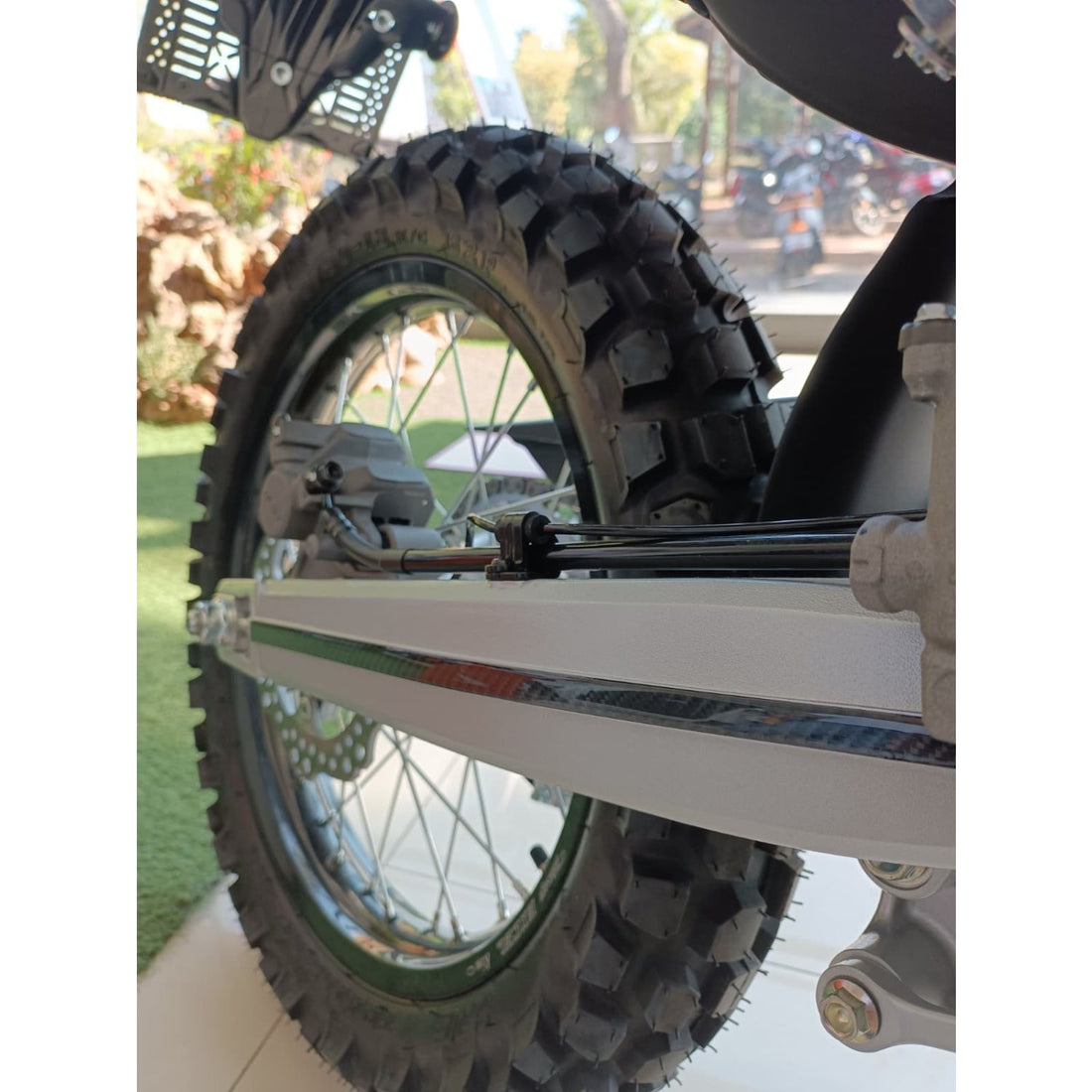 Grippatch Honda CRF250 Rally (2025) ile Uyumlu Kaydırmaz 6D Karbon 14 Parça Tank Pad Seti GC77