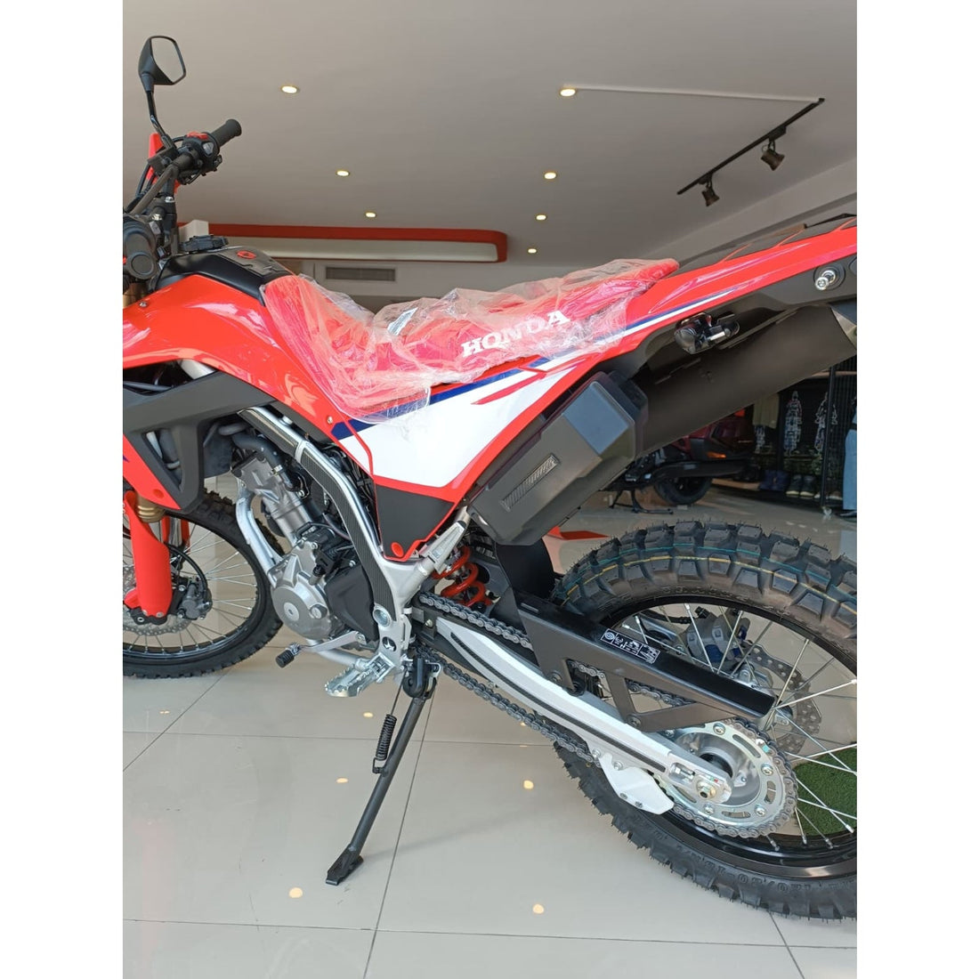 Grippatch Honda CRF250 Rally (2025) ile Uyumlu Kaydırmaz 6D Karbon 14 Parça Tank Pad Seti GC77