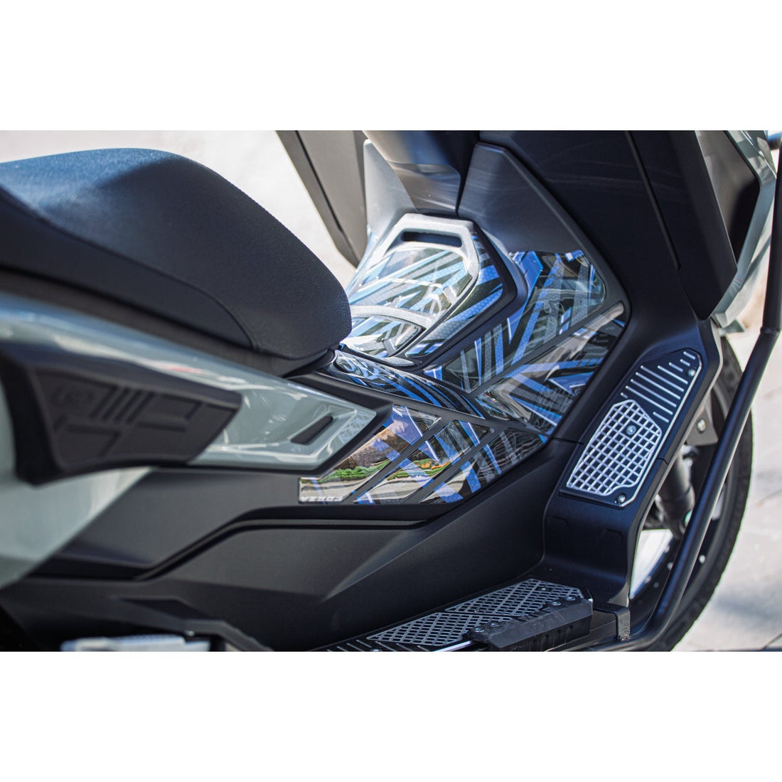 Grippatch Honda Forza 250 (2025) ile Uyumlu Renkli Tank Pad Seti 18 Parça GC20-MS
