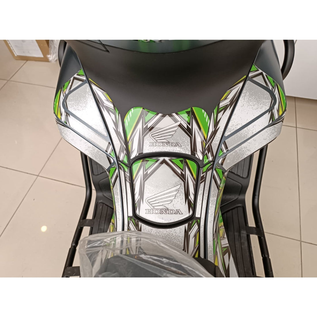 Grippatch Honda PCX 125 (2025) ile Uyumlu 43 Parça Tank Pad Seti GC40-B-S