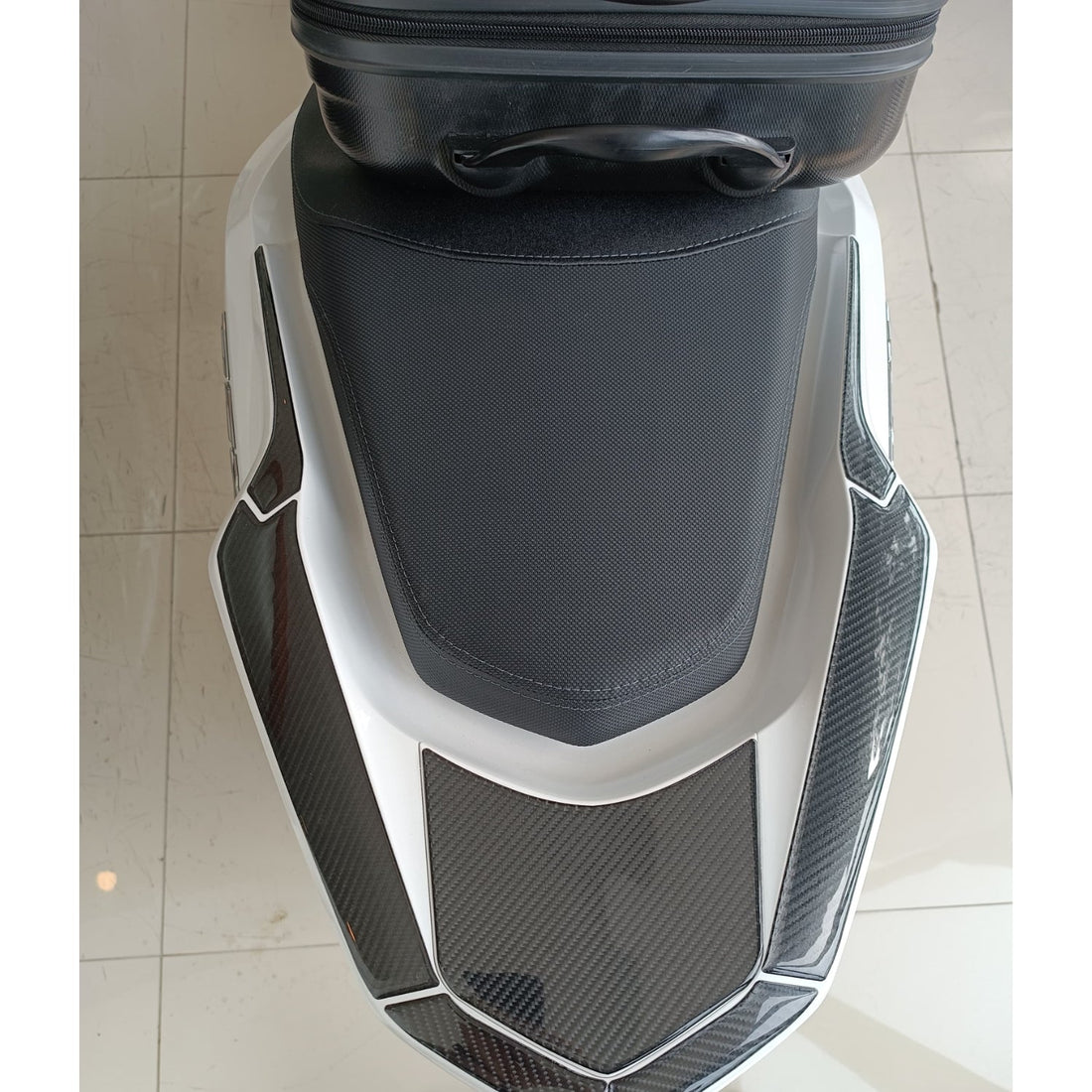 Grippatch Honda PCX 125 (2025) ile Uyumlu Kaydırmaz 6D Karbon 44 Parça Tank Pad Seti GC40