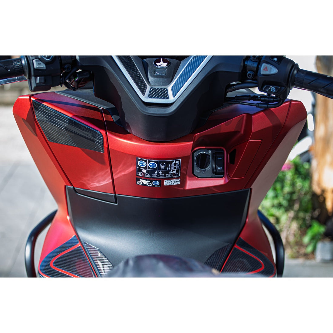 Grippatch Honda PCX 125 (2025) ile Uyumlu Kaydırmaz 6D Karbon 44 Parça Tank Pad Seti GC40