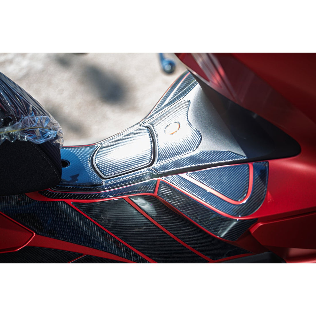 Grippatch Honda PCX 125 (2025) ile Uyumlu Kaydırmaz 6D Karbon 44 Parça Tank Pad Seti GC40