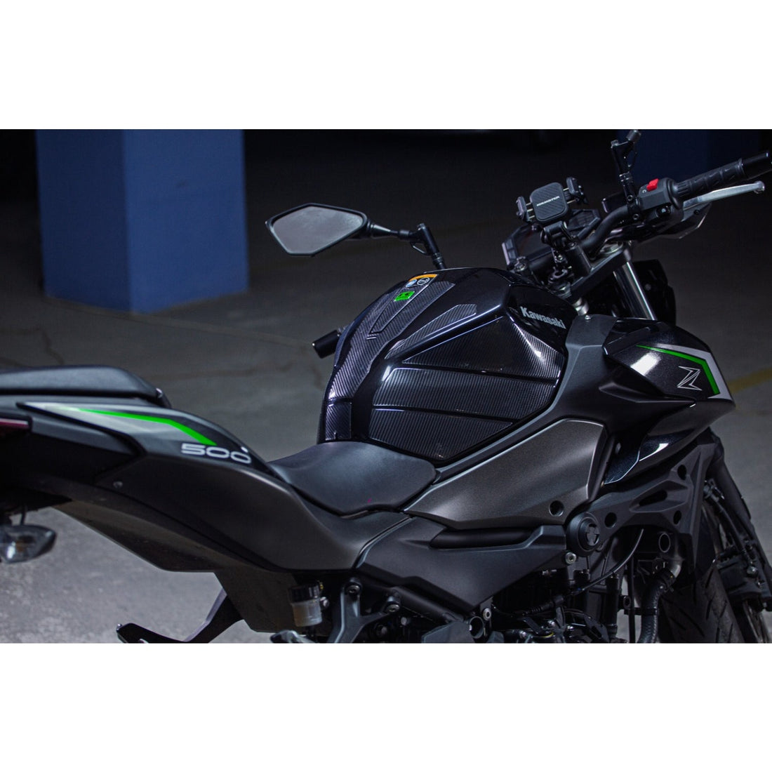 Grippatch Kawasaki Z500 (2025) ile Uyumlu Kaydırmaz 16 Parça 6D Karbon Tank Pad Seti - GC91