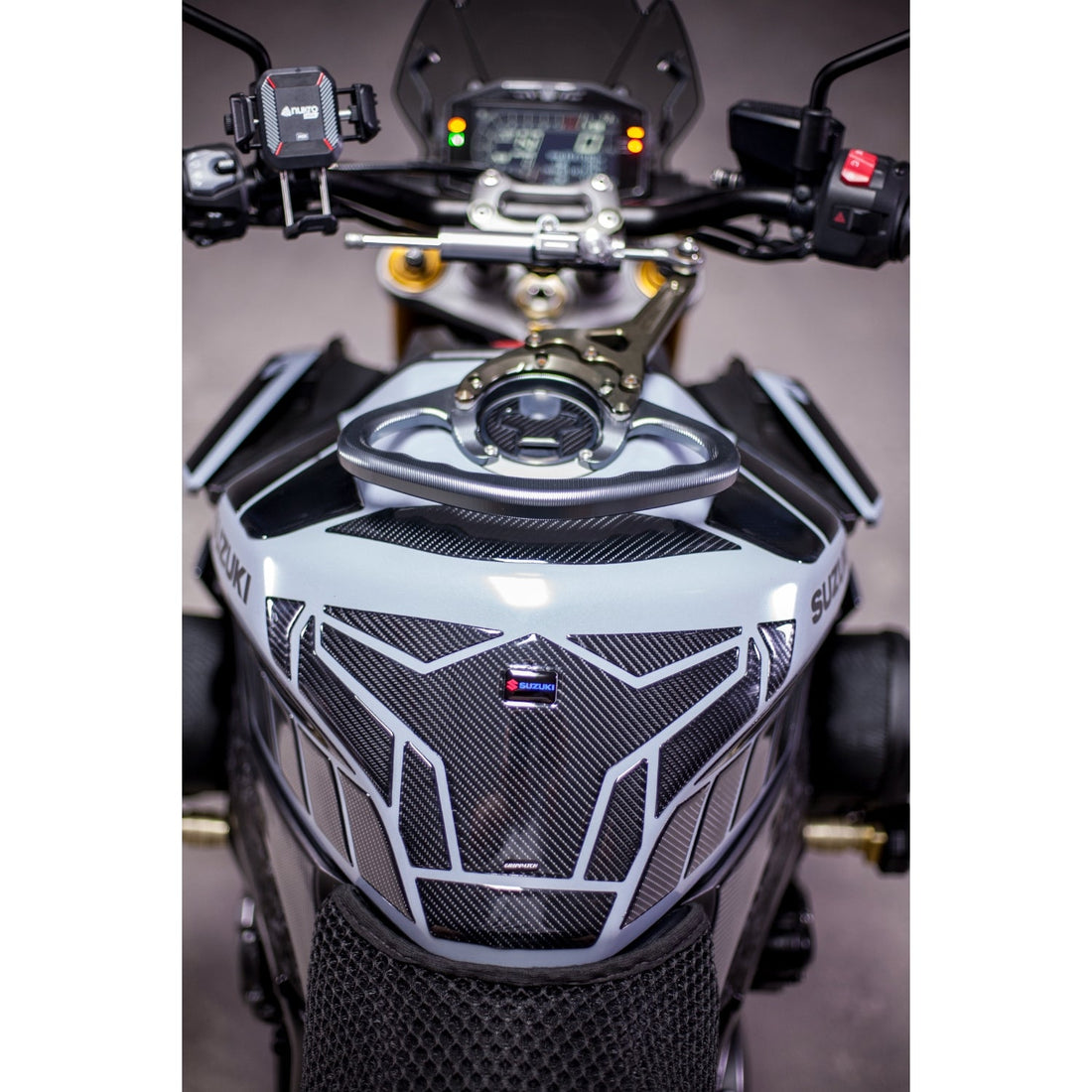 Grippatch Suzuki GSX-S1000 ile Uyumlu Kaydırmaz 6D Karbon 40 Parça Tank Pad Seti GC81